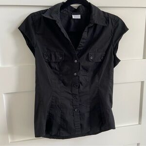 Suzy Shier Y2K Black Button-Up Short Sleeve Blouse